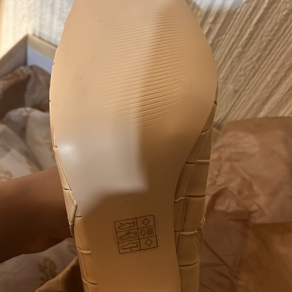 NWT Over The Knee Boots - Picture 4 of 7